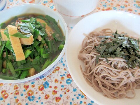 ニラと卵のつけ蕎麦